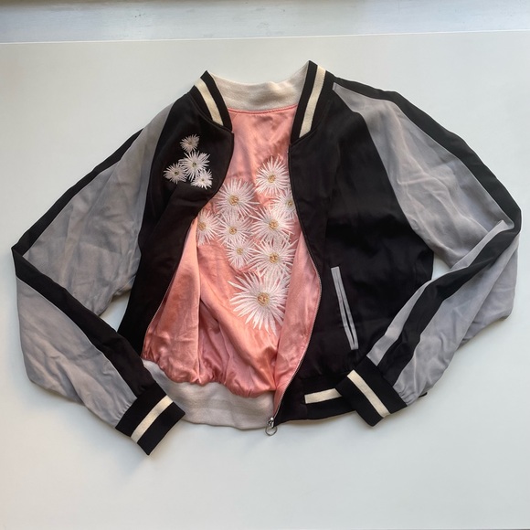 Elizabeth and James - Picture 7 of 8